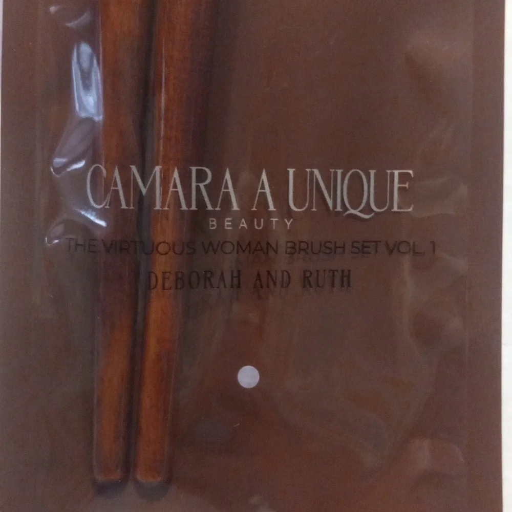 Camara A Unique The Virtuous Woman Brush Set Vol. 1 Deborah & Ruth NIP